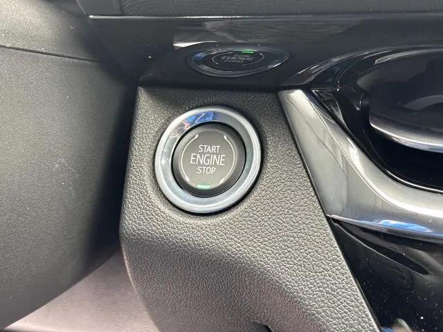 2026 Buick NV Sport Touring FWD