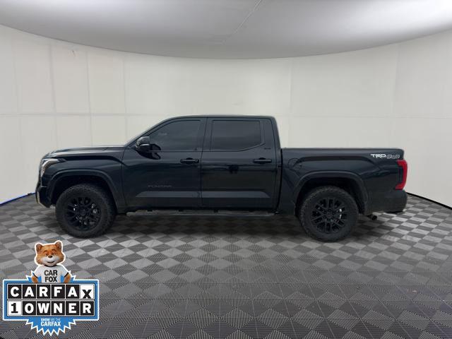 2023 Toyota Tundra SR5's photo