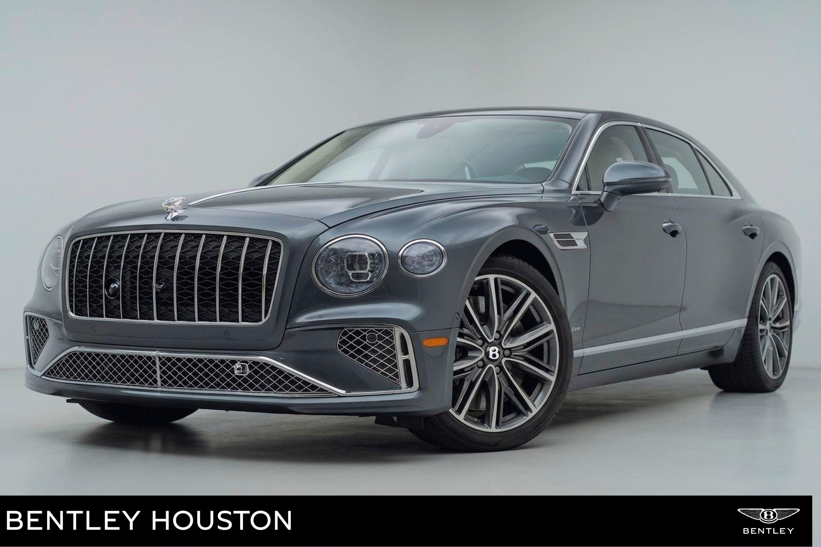 2026 Bentley Flying Spur Azure's photo