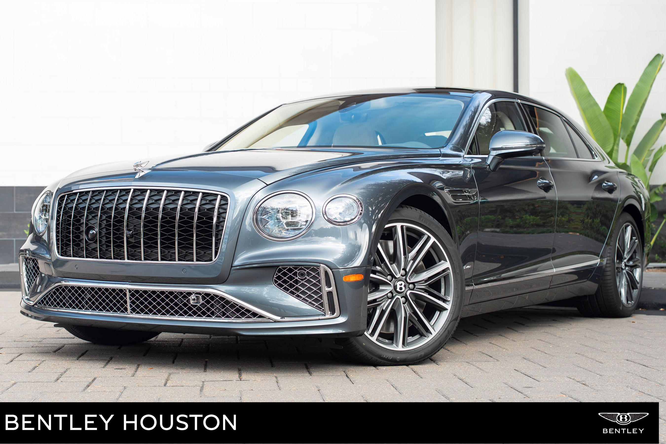2026 Bentley Flying Spur Azure's photo
