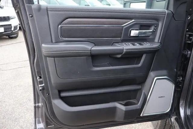 2026 Ram 2500 Laramie Crew Cab 4x4 6'4" Box