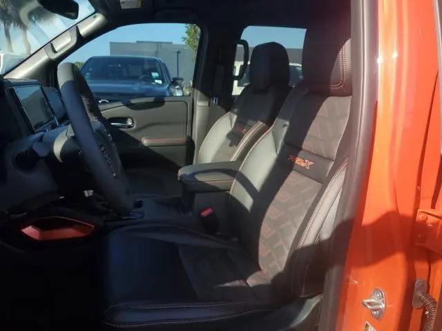 2025 Nissan Frontier Crew Cab PRO-X 4x2