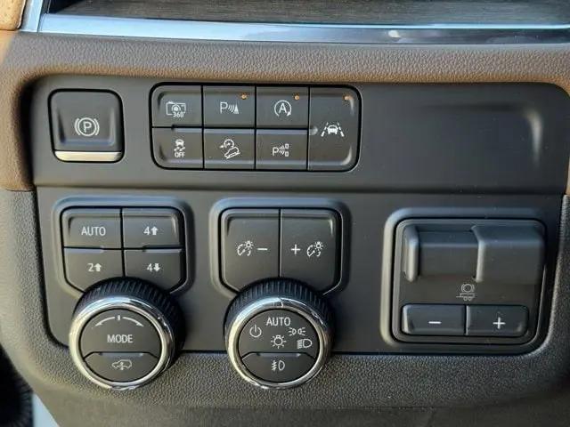 2026 Chevrolet Suburban High Country, 4WD