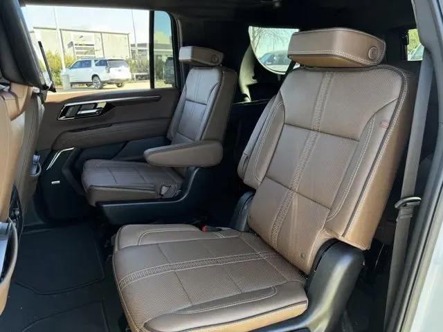 2026 Chevrolet Suburban High Country, 4WD