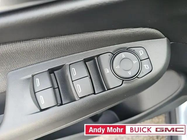 2026 Buick NV Preferred FWD