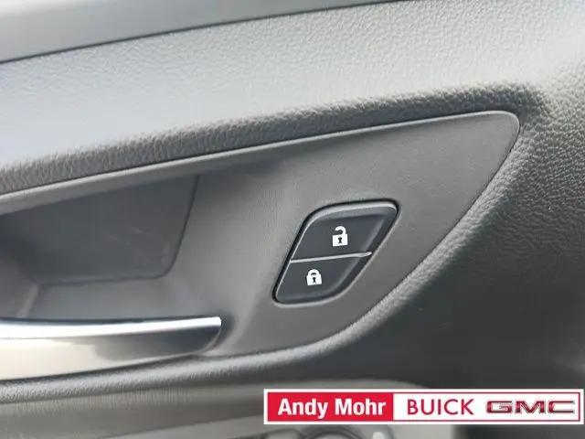2026 Buick NV Preferred FWD