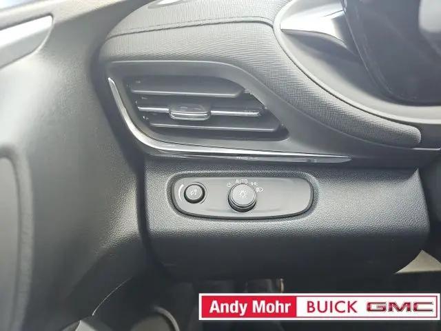 2026 Buick NV Preferred FWD