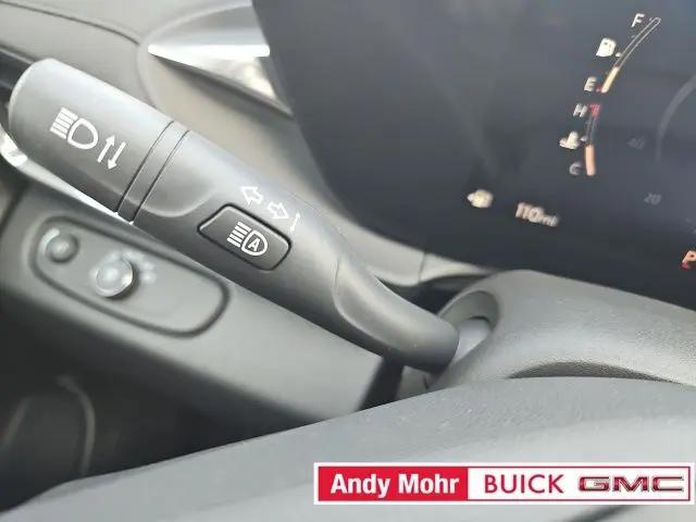 2026 Buick NV Preferred FWD