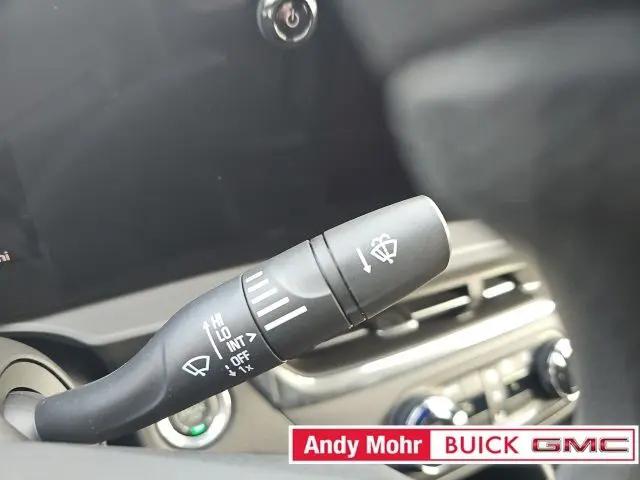 2026 Buick NV Preferred FWD