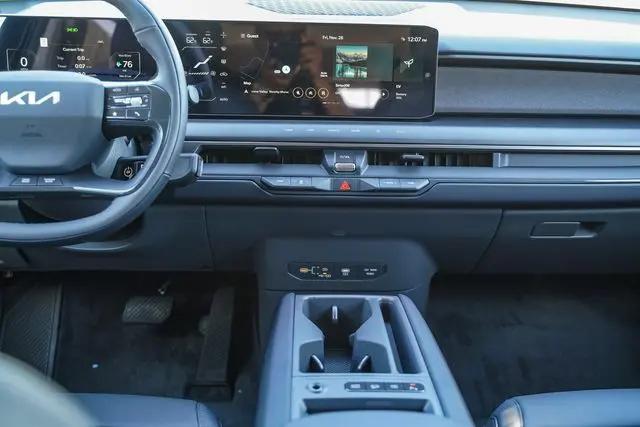 2026 Kia EV9 Wind