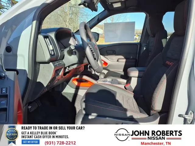 2026 Nissan Frontier Crew Cab PRO-4X 4x4