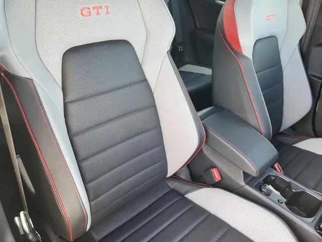 2026 Volkswagen Golf GTI Autobahn