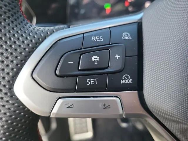 2026 Volkswagen Golf GTI Autobahn