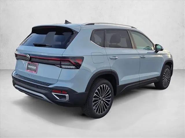 2026 Volkswagen Taos SE