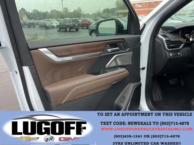 2026 GMC Acadia Denali Ultimate FWD