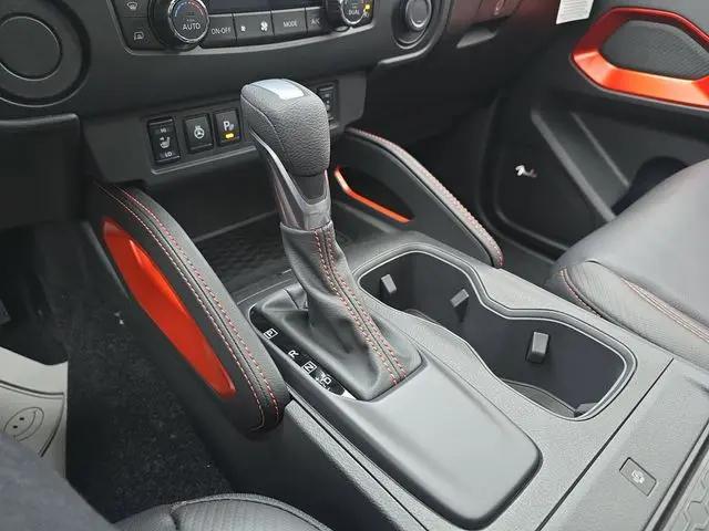 2026 Nissan Frontier Crew Cab PRO-X 4x2