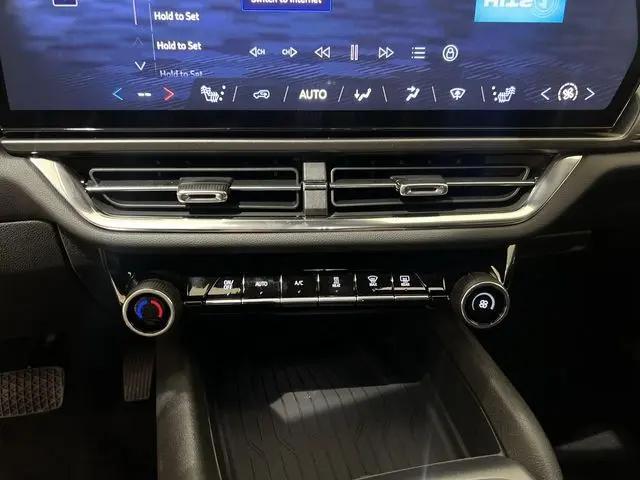 2026 Chevrolet Equinox LT 1, FWD