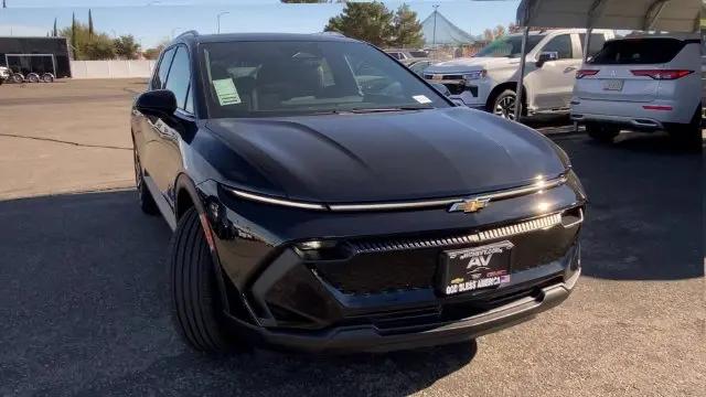 2026 Chevrolet Equinox LT 2