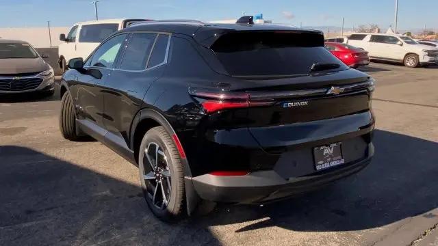 2026 Chevrolet Equinox LT 2
