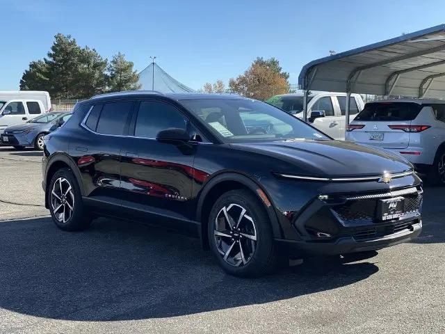 2026 Chevrolet Equinox LT 2