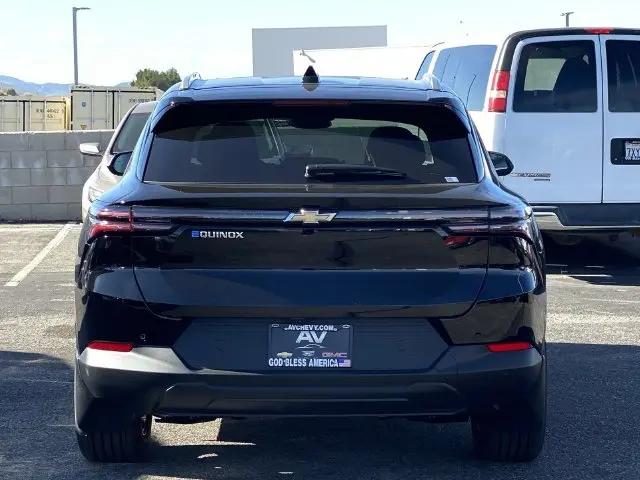 2026 Chevrolet Equinox LT 2