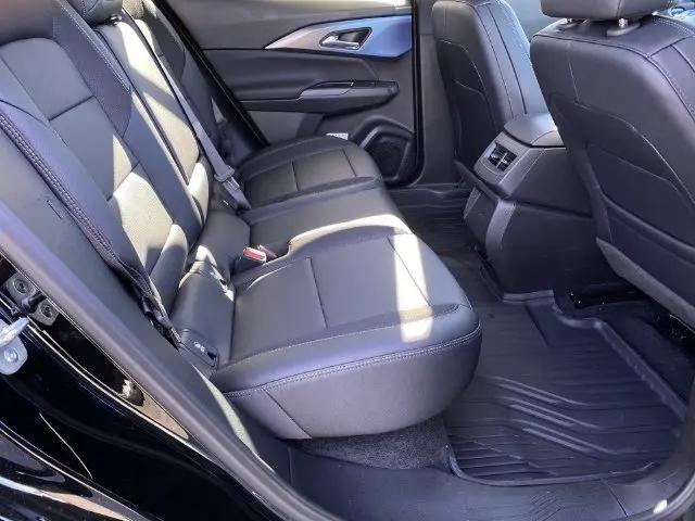2026 Chevrolet Equinox LT 2
