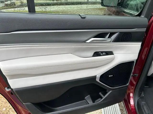 2025 Jeep Wagoneer Series III 4x4