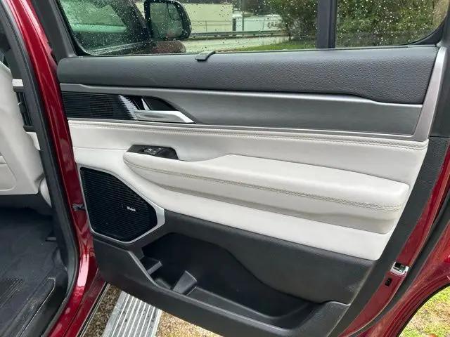 2025 Jeep Wagoneer Series III 4x4