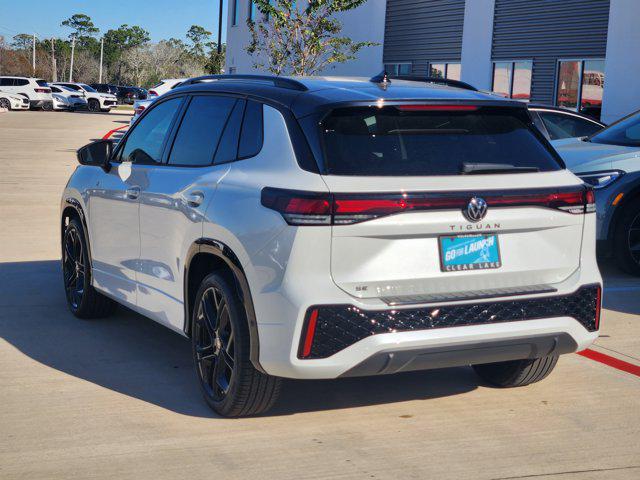 2026 Volkswagen Tiguan SE R-Line Black