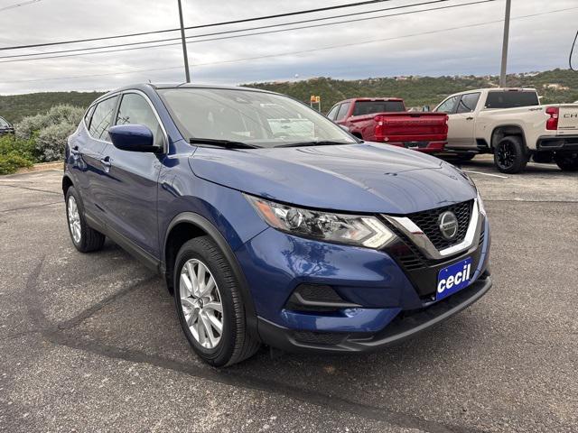 2022 Nissan Rogue Sport S FWD Xtronic CVT