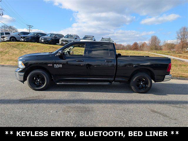 2019 RAM 1500 Classic SLT Crew Cab 4x4 64 Box