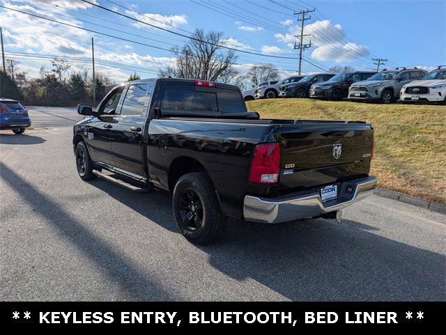 2019 RAM 1500 Classic SLT Crew Cab 4x4 64 Box