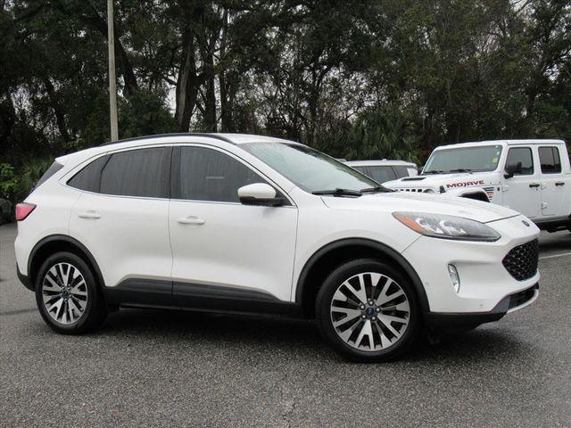 2020 Ford Escape Titanium