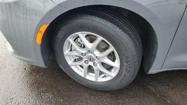 2025 Chrysler Pacifica Select 2025 Chrysler Pacifica Select