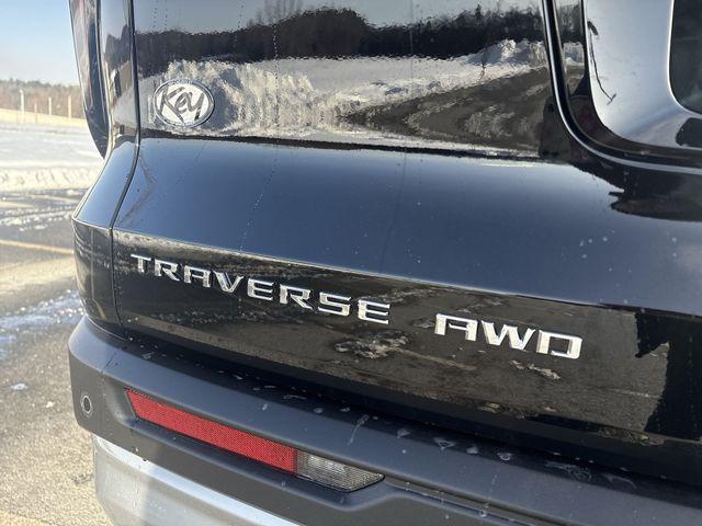 2026 Chevrolet Traverse AWD LT