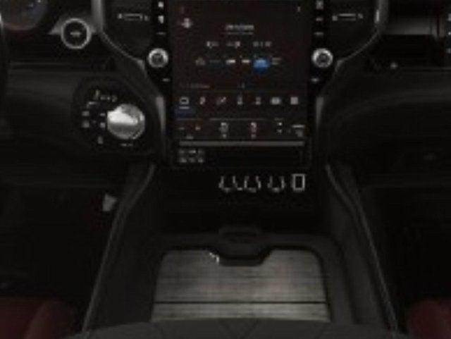 2026 Ram 1500 Limited Crew Cab 4x4 5'7" Box