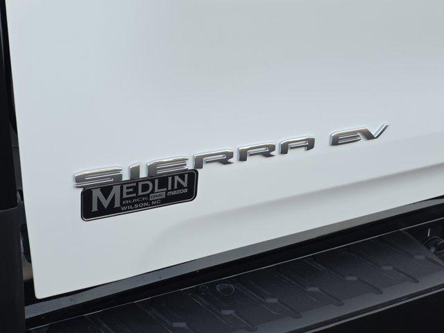 2026 GMC Sierra Standard Range Elevation