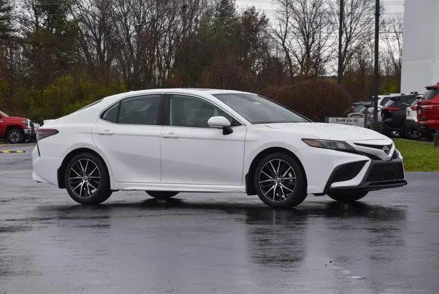 2024 Toyota Camry SE for sale in Frankfort, KY