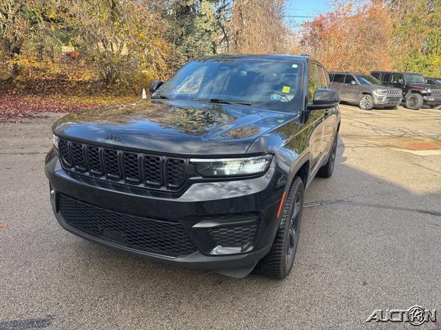 2023 Jeep Grand Cherokee Altitude 4x4