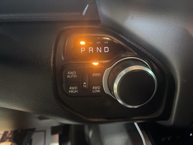 2019 Ram 1500 Big Horn/Lone Star Crew Cab 4x4 5'7" Box