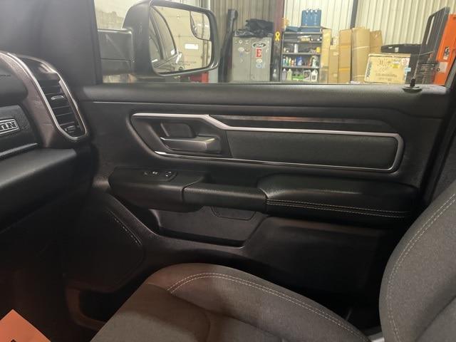 2019 Ram 1500 Big Horn/Lone Star Crew Cab 4x4 5'7" Box