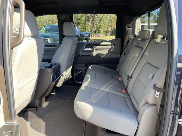 2026 GMC Sierra 1500 Crew Cab, Short Bed, SLT, 4WD