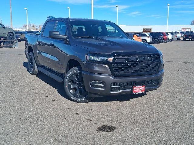 2026 RAM Ram 1500 RAM 1500 EXPRESS CREW CAB 4X4 57 BOX