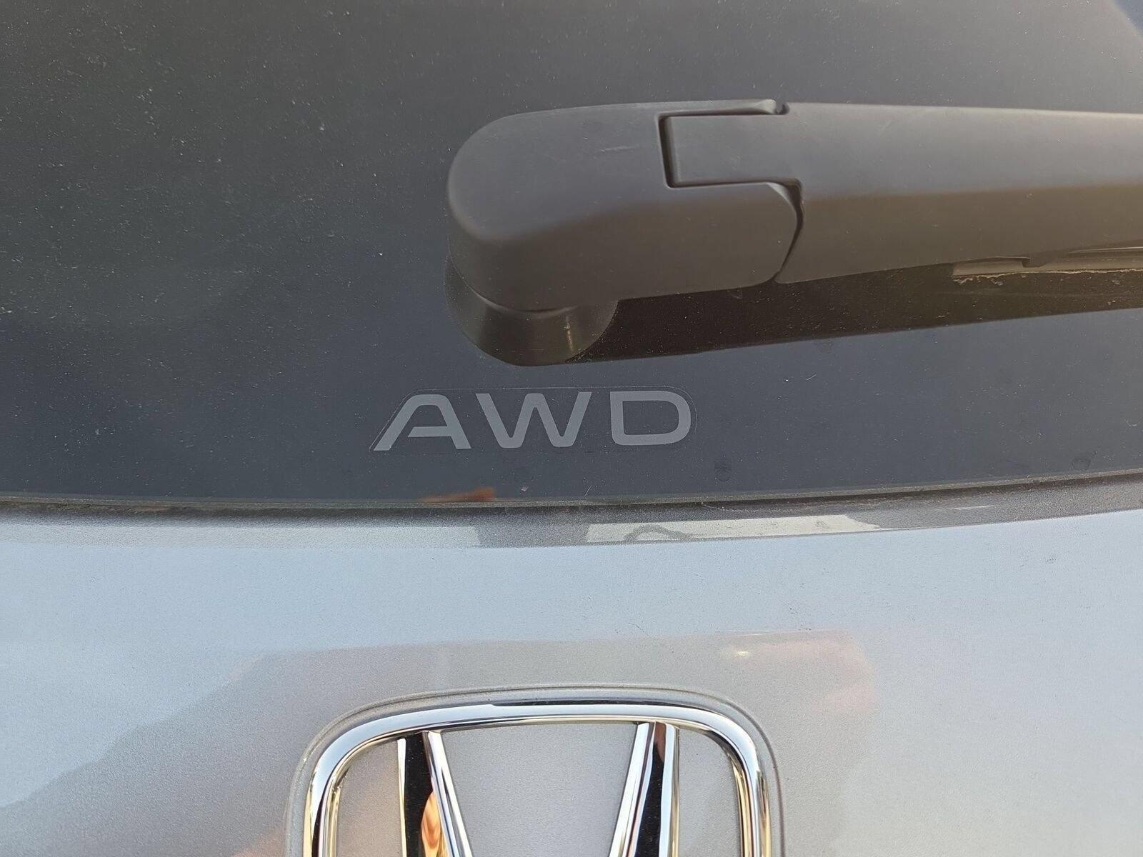 2026 Honda HR-V LX - Photo 8