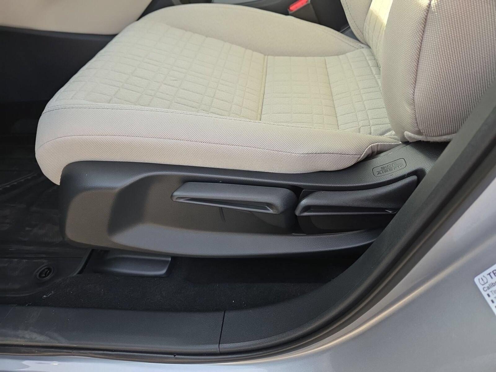 2026 Honda HR-V LX - Photo 14