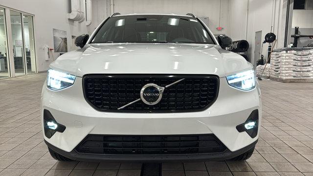 2026 Volvo XC40 B4 Plus