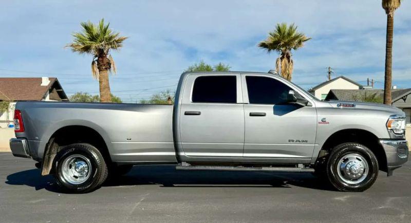 2020 Ram 3500 Tradesman Crew Cab 4x4 8' Box