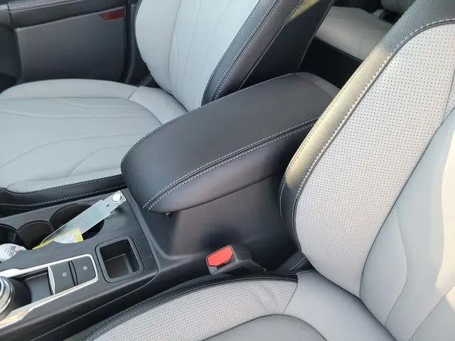 2025 Ford Escape PHEV