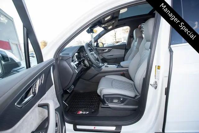 2026 Audi SQ7 Prestige TFSI quattro tiptronic
