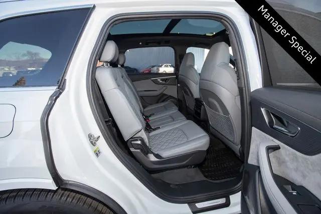 2026 Audi SQ7 Prestige TFSI quattro tiptronic